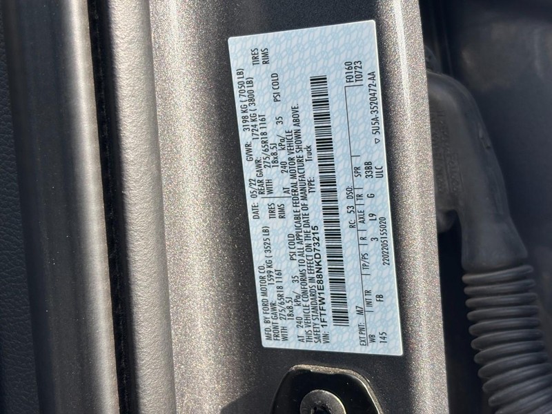 Ford F-150 Vehicle Full-screen Gallery Image 26