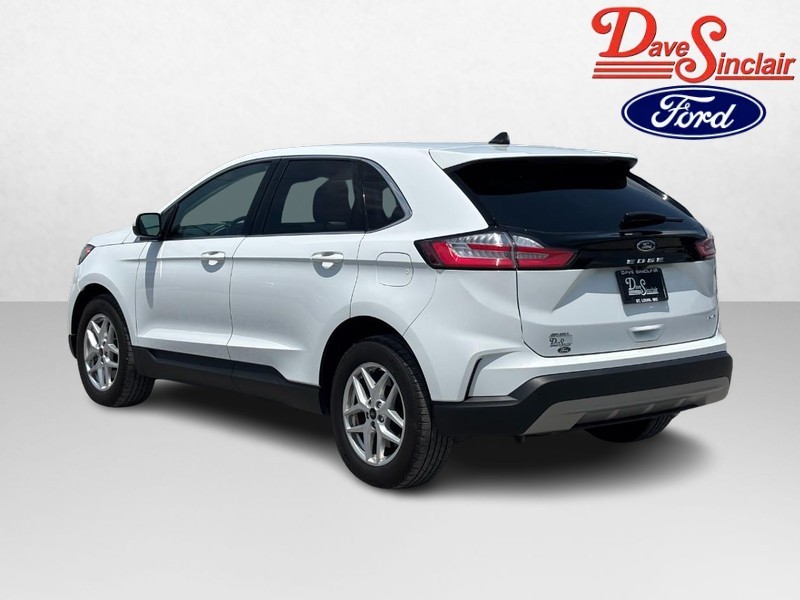 Ford Edge Vehicle Image 09