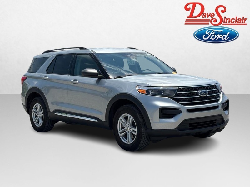 Ford Explorer Vehicle Full-screen Gallery Image 04