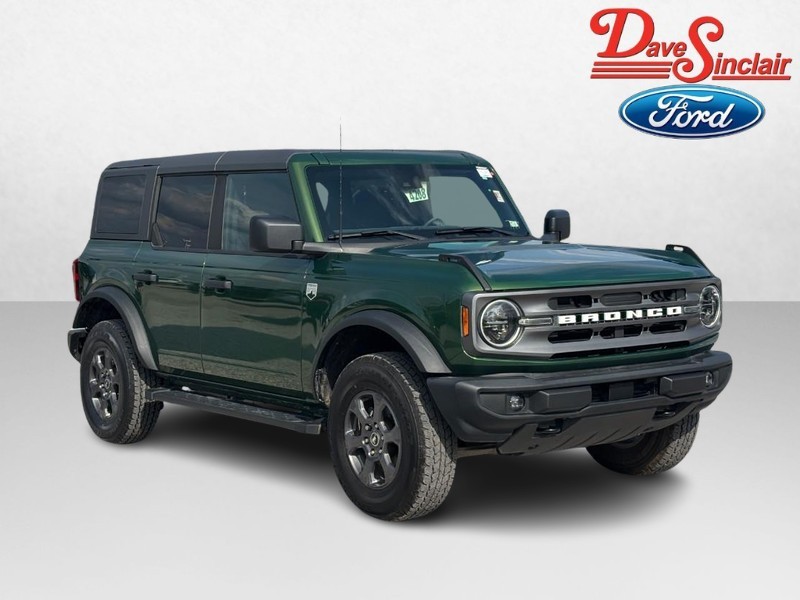 Ford Bronco Vehicle Full-screen Gallery Image 04