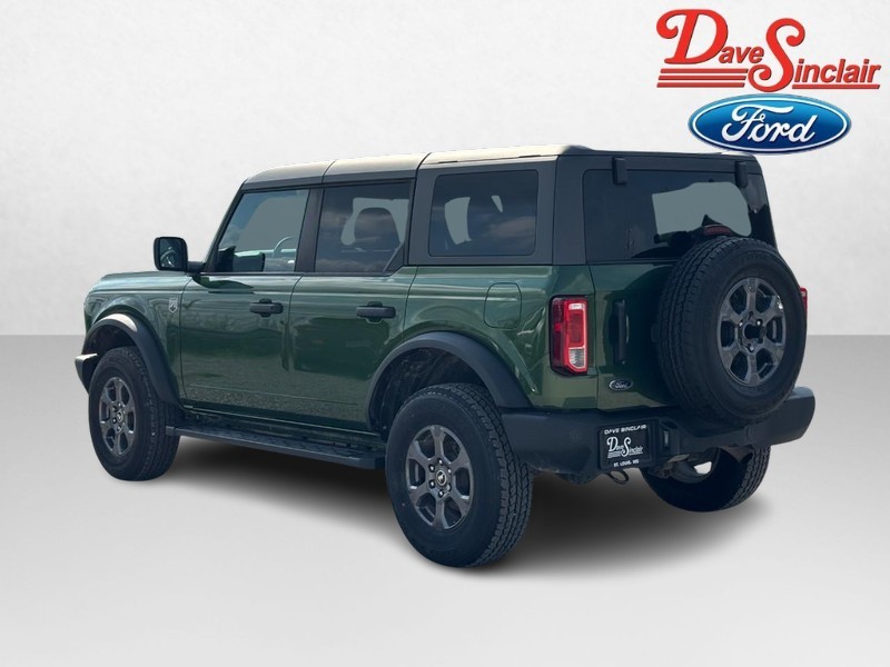 Ford Bronco Vehicle Full-screen Gallery Image 09