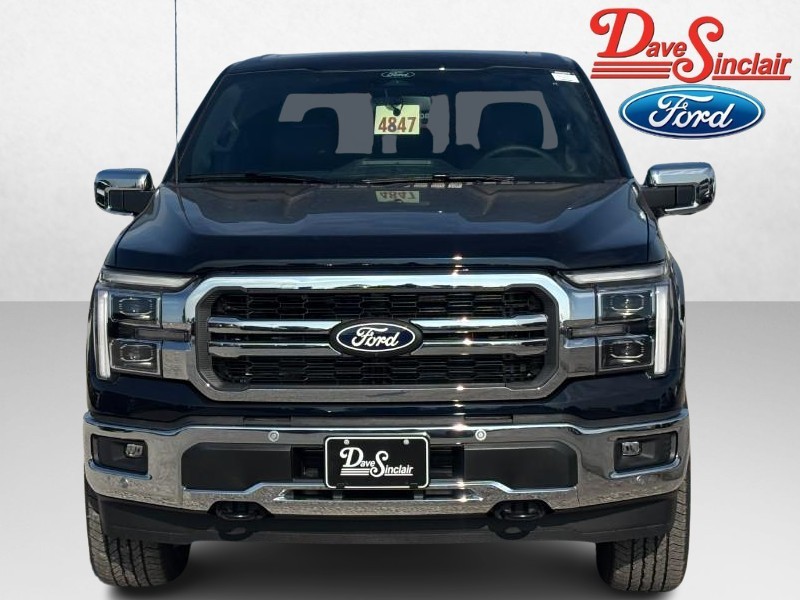 Ford F-150 Vehicle Full-screen Gallery Image 02