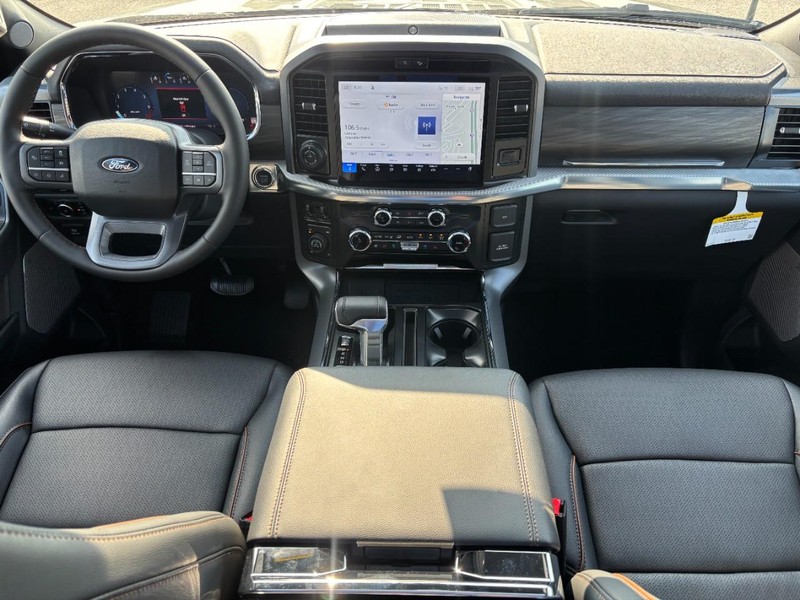 Ford F-150 Vehicle Full-screen Gallery Image 15