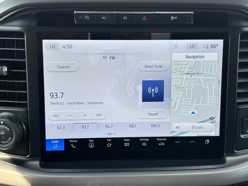 Ford F-150 Vehicle Full-screen Gallery Image 22