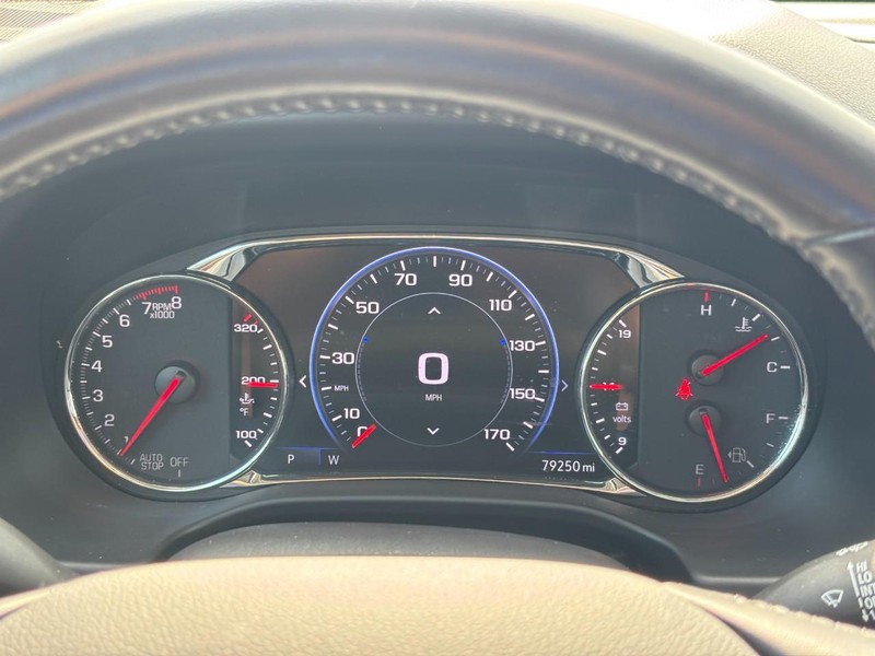 GMC Acadia Vehicle Full-screen Gallery Image 22