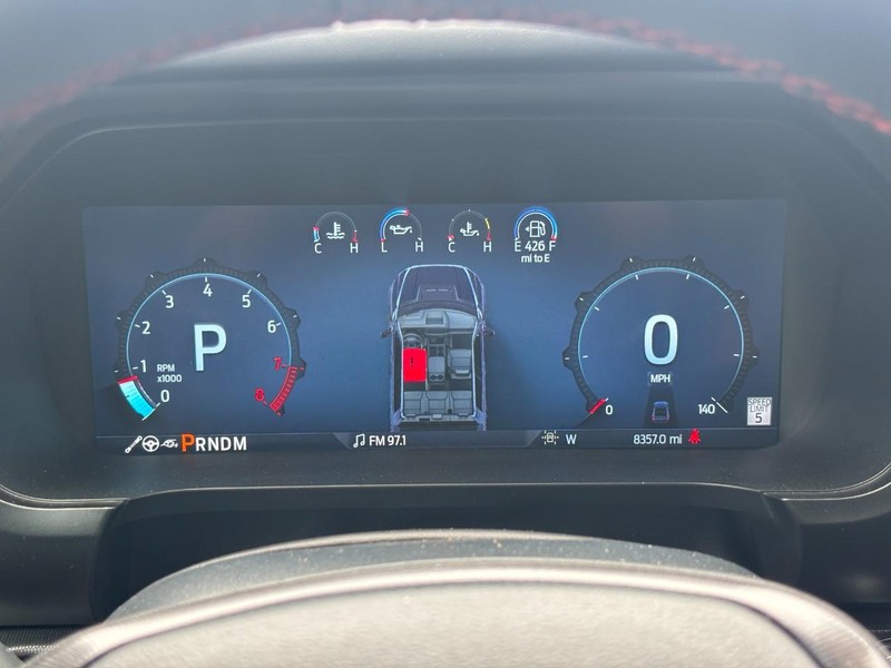 Ford F-150 Vehicle Full-screen Gallery Image 21