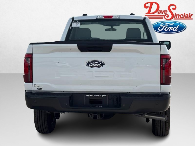 Ford F-150 Vehicle Full-screen Gallery Image 08