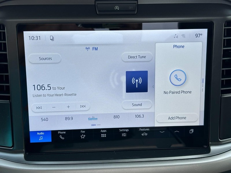 Ford F-150 Vehicle Full-screen Gallery Image 19