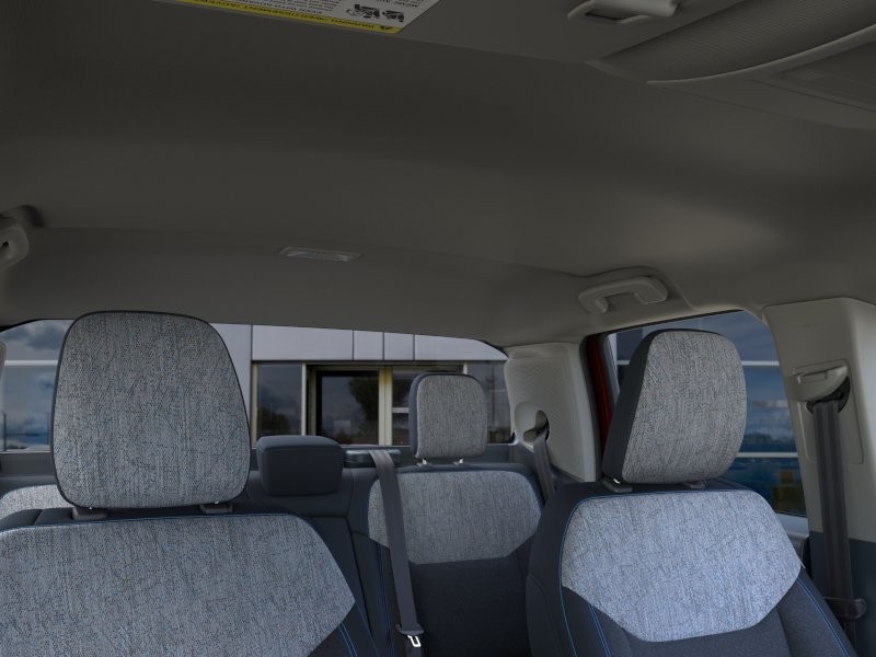 Ford Maverick Vehicle Full-screen Gallery Image 14