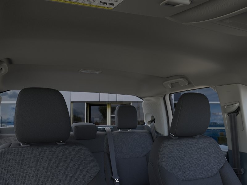 Ford Maverick Vehicle Full-screen Gallery Image 14