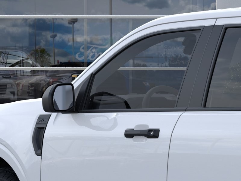 Ford Maverick Vehicle Full-screen Gallery Image 23