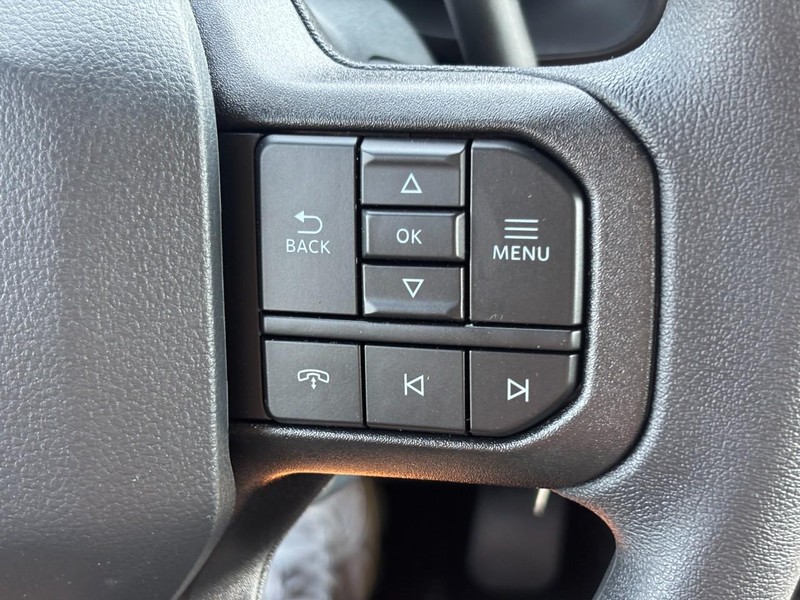 Ford F-150 Vehicle Full-screen Gallery Image 20