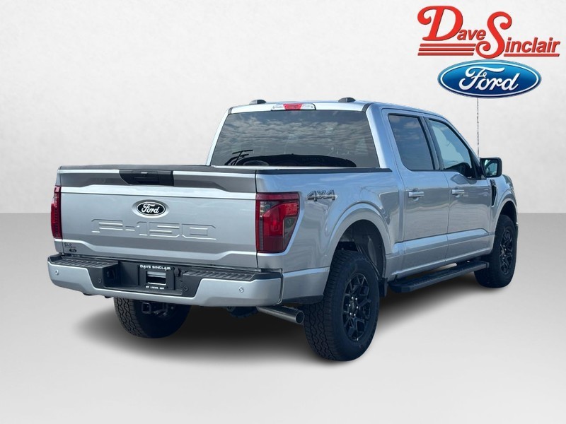 Ford F-150 Vehicle Full-screen Gallery Image 07