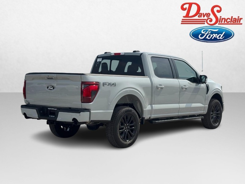 Ford F-150 Vehicle Full-screen Gallery Image 07