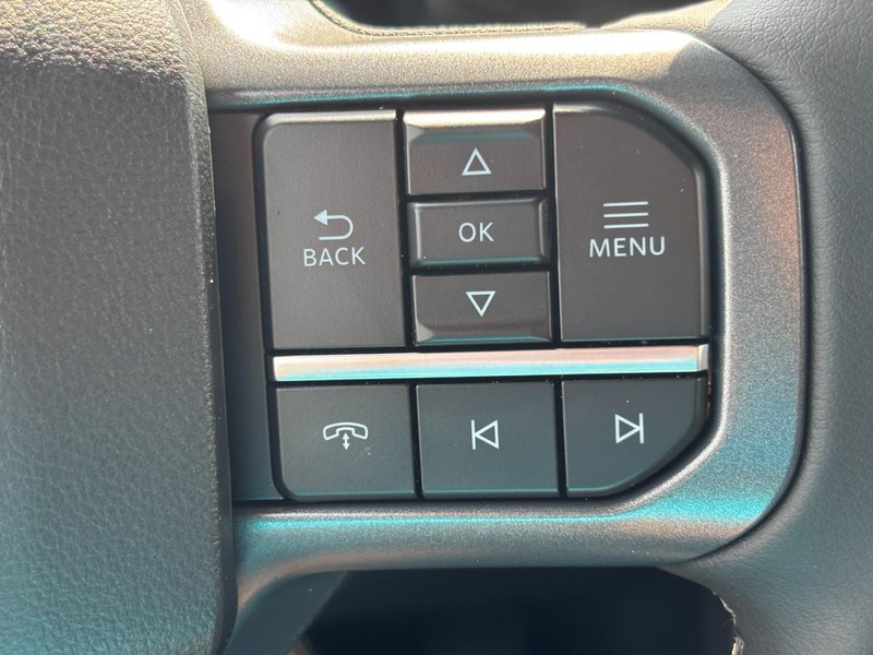 Ford F-150 Vehicle Full-screen Gallery Image 20
