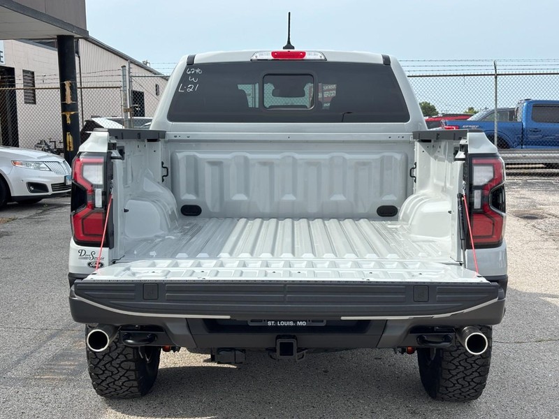 Ford Ranger Vehicle Full-screen Gallery Image 11