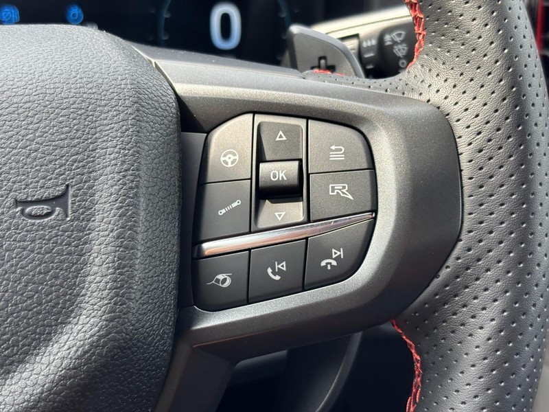 Ford Ranger Vehicle Full-screen Gallery Image 20