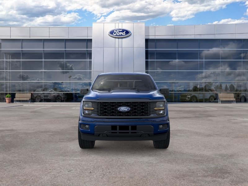 Ford F-150 Vehicle Full-screen Gallery Image 08