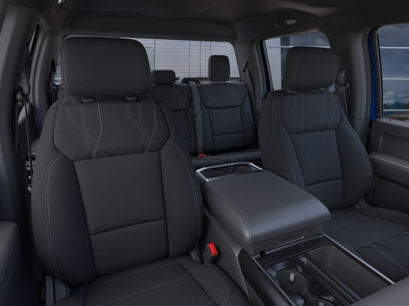 Ford F-150 Vehicle Full-screen Gallery Image 12