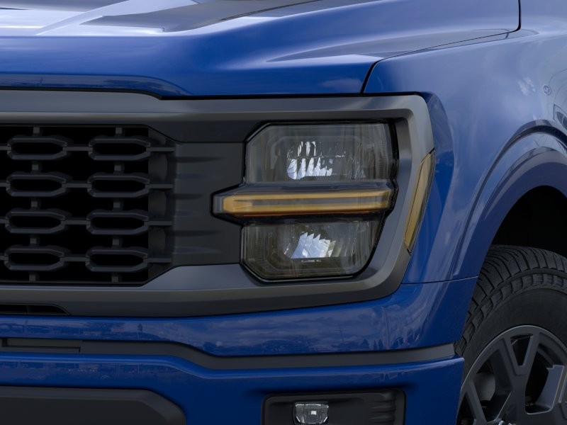 Ford F-150 Vehicle Full-screen Gallery Image 20