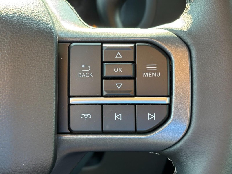 Ford F-150 Vehicle Full-screen Gallery Image 20