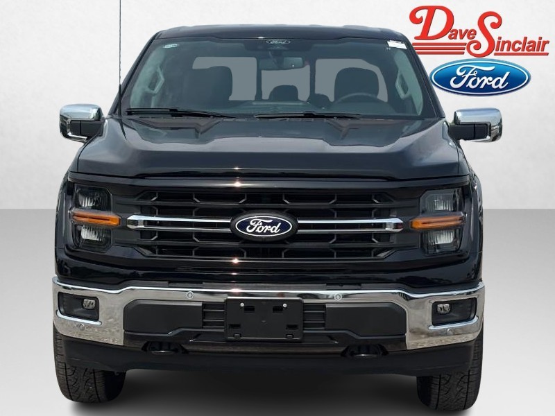 Ford F-150 Vehicle Full-screen Gallery Image 02