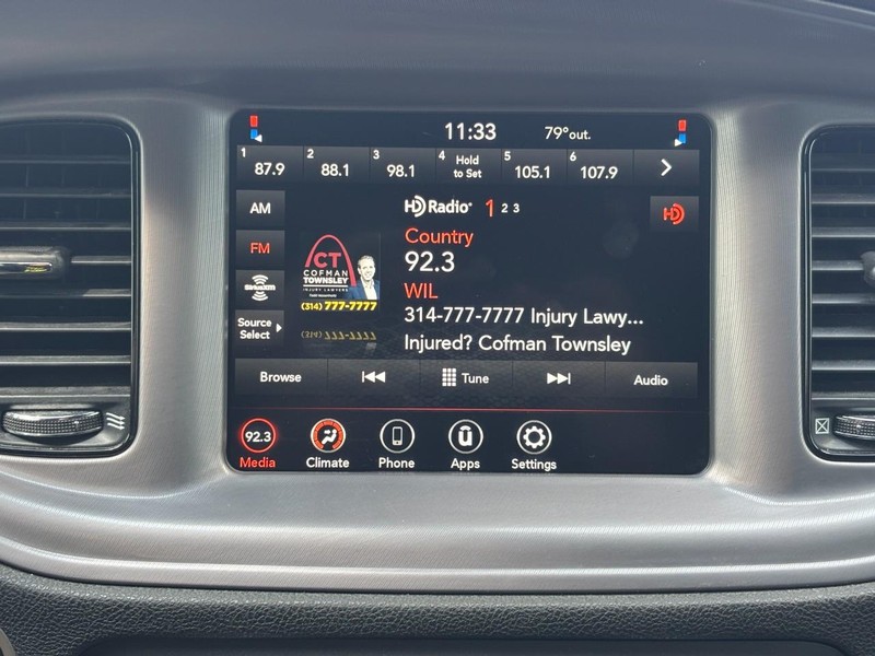 Dodge Charger Vehicle Full-screen Gallery Image 20