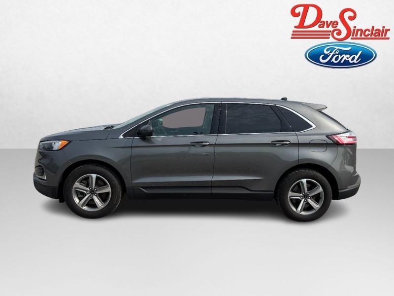 Ford Edge Vehicle Full-screen Gallery Image 10