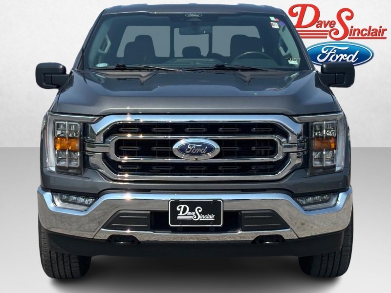 Ford F-150 Vehicle Full-screen Gallery Image 02