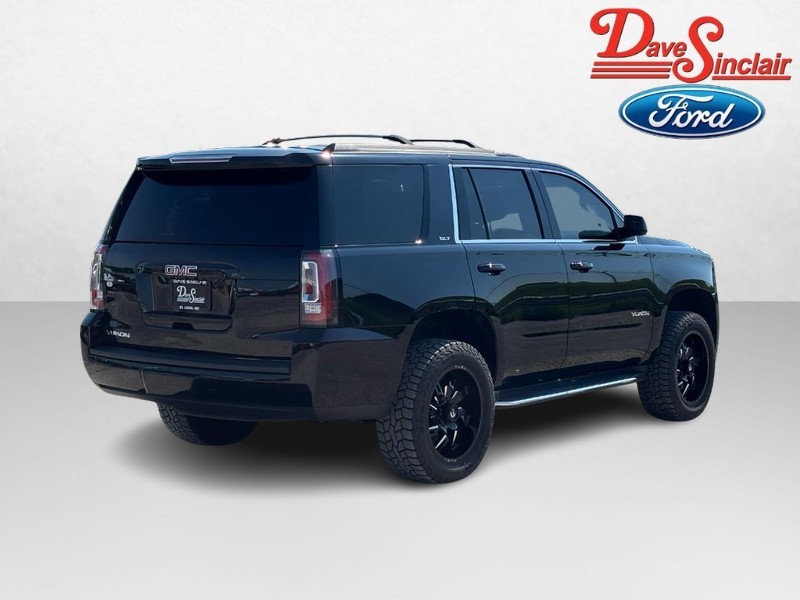 GMC Yukon Vehicle Image 07