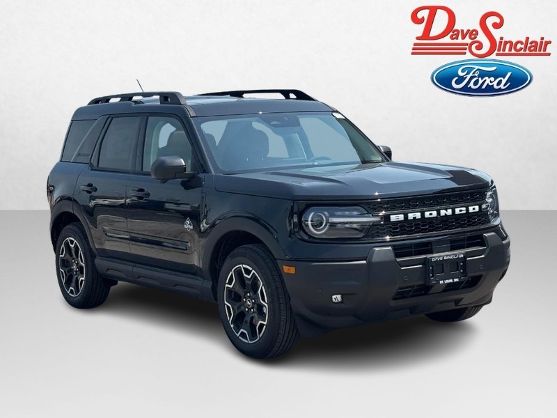 Ford Bronco Sport Vehicle Full-screen Gallery Image 04