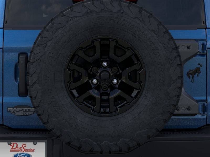 Ford Bronco Vehicle Full-screen Gallery Image 26