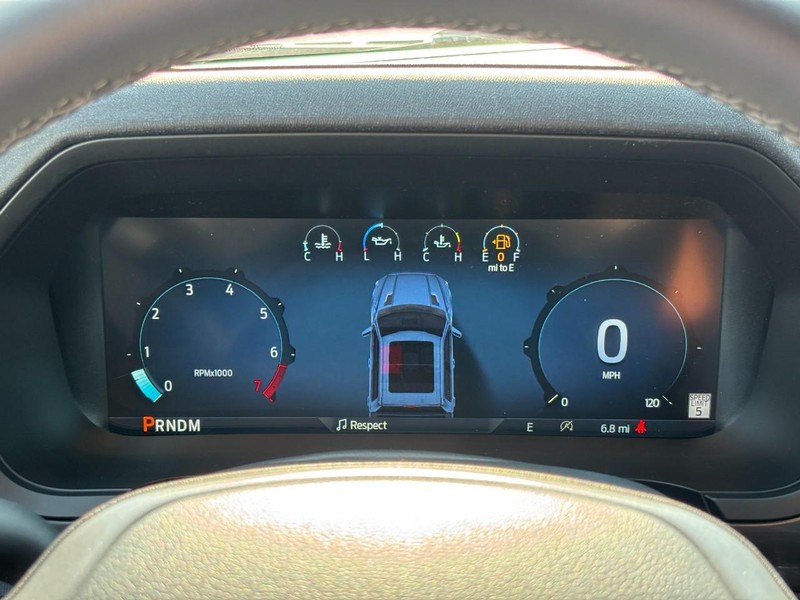 Ford F-150 Vehicle Full-screen Gallery Image 21