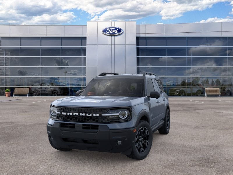 Ford Bronco Sport Vehicle Full-screen Gallery Image 02
