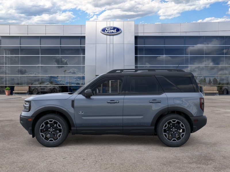 Ford Bronco Sport Vehicle Full-screen Gallery Image 04