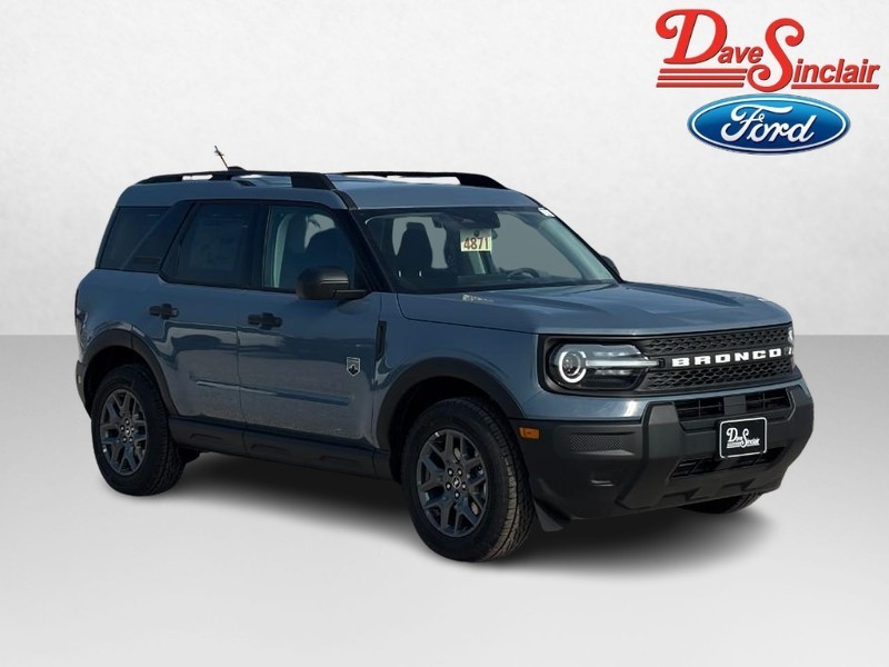 Ford Bronco Sport Vehicle Full-screen Gallery Image 04