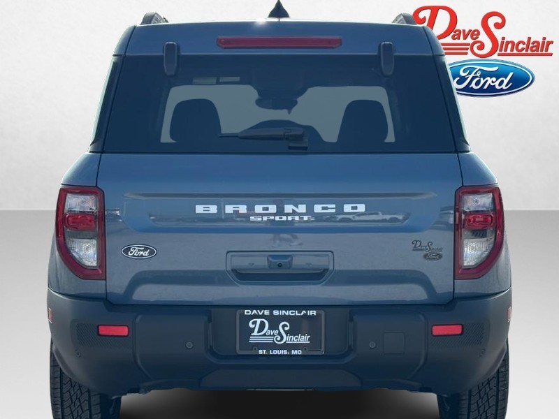 Ford Bronco Sport Vehicle Full-screen Gallery Image 08