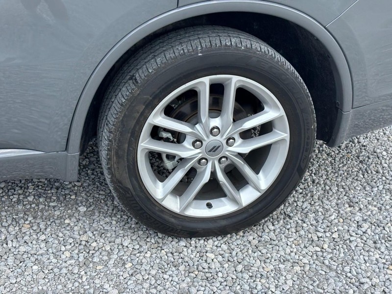Dodge Durango Vehicle Full-screen Gallery Image 10