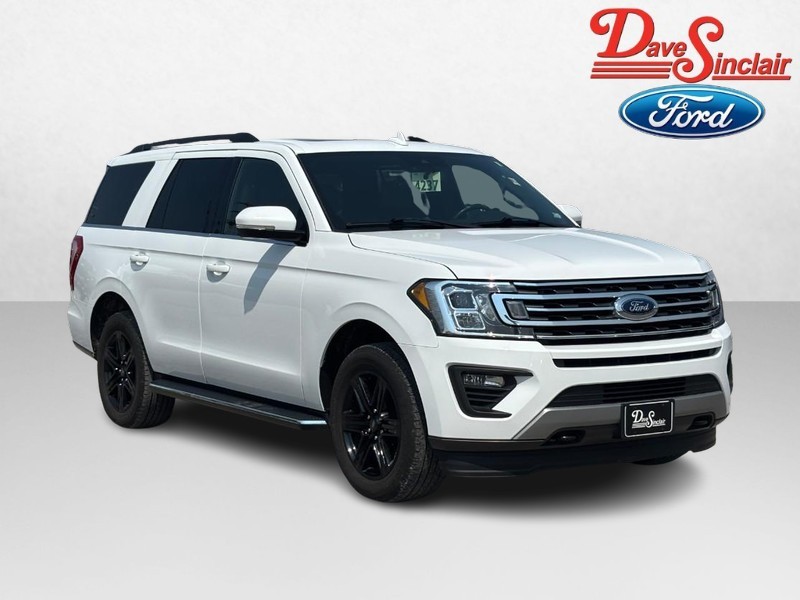 Ford Expedition Vehicle Full-screen Gallery Image 04