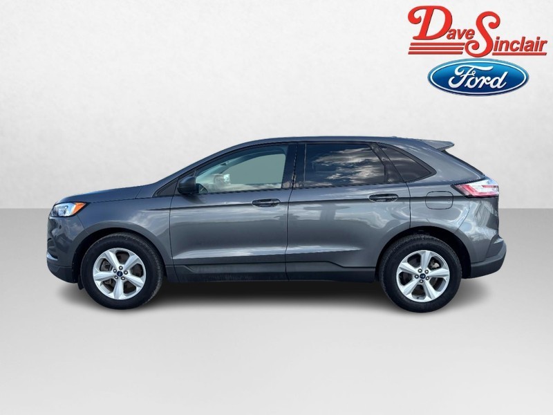Ford Edge Vehicle Full-screen Gallery Image 10