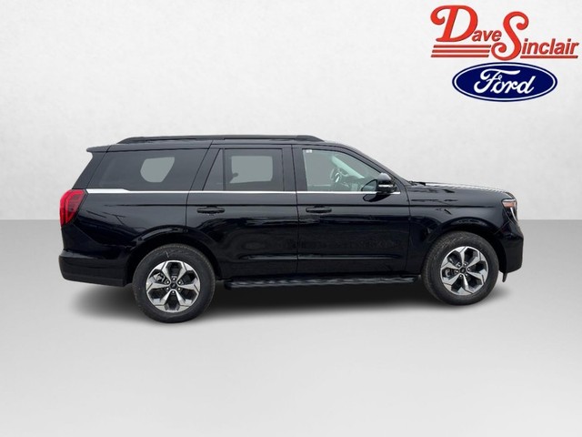 2027 Ford Expedition Active thumbnail image 04