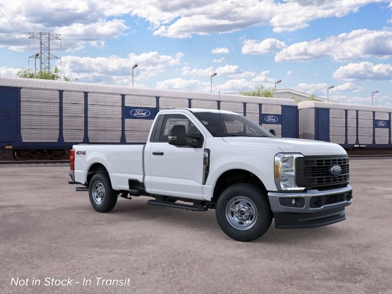 Ford Super Duty F-250 SRW Vehicle Full-screen Gallery Image 09