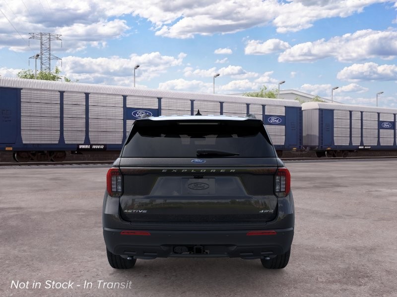 Ford Explorer Vehicle Image 07