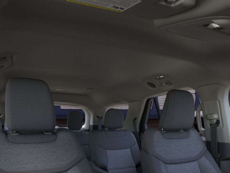 Ford Explorer Vehicle Image 24
