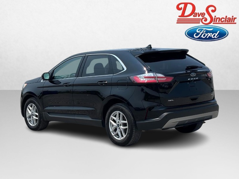 Ford Edge Vehicle Image 09