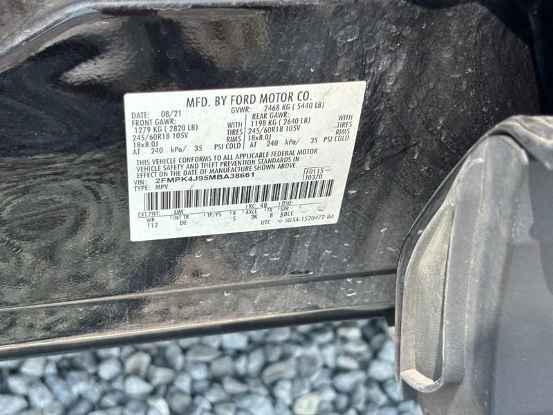 Ford Edge Vehicle Image 25