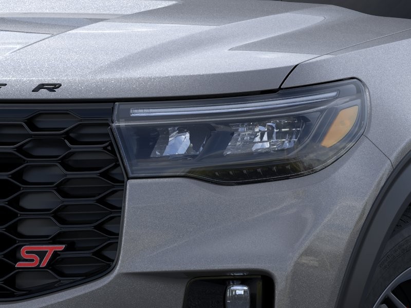 Ford Explorer Vehicle Image 20