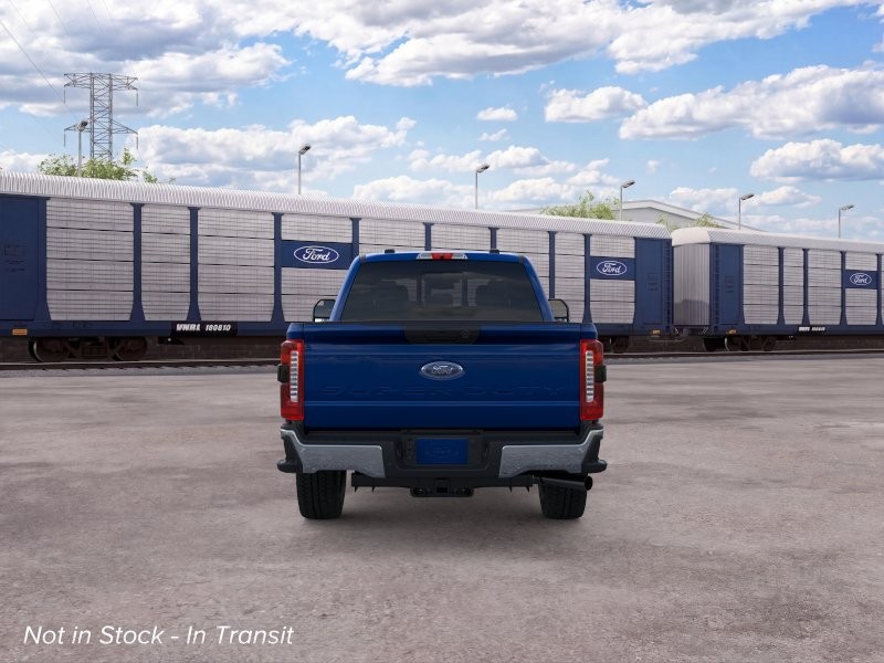 Ford Super Duty F-250 SRW Vehicle Image 07