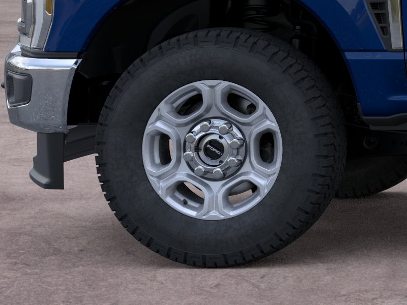 Ford Super Duty F-250 SRW Vehicle Image 21