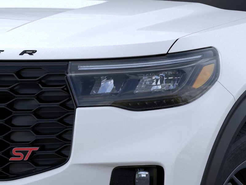 Ford Explorer Vehicle Image 20